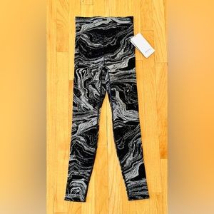 Athleta NWT Aurora Shine Tights XXS Black & Silver